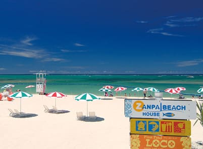 沖縄旅行の醍醐味は海 おすすめのビーチで遊ぼう 沖縄旅行 北海道旅行のことなら国内格安旅行 格安ツアーのニーズツアー